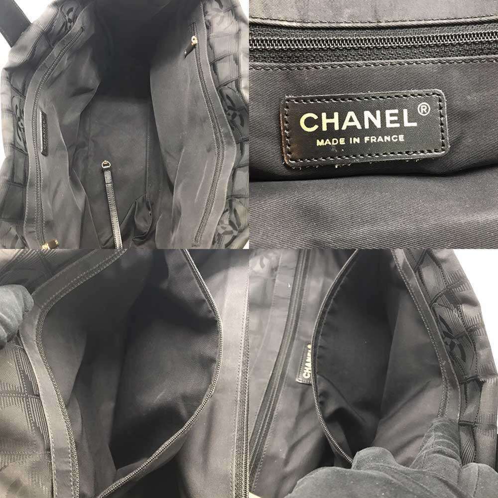 CHANEL Black Tote Bag - Picture 5 of 7